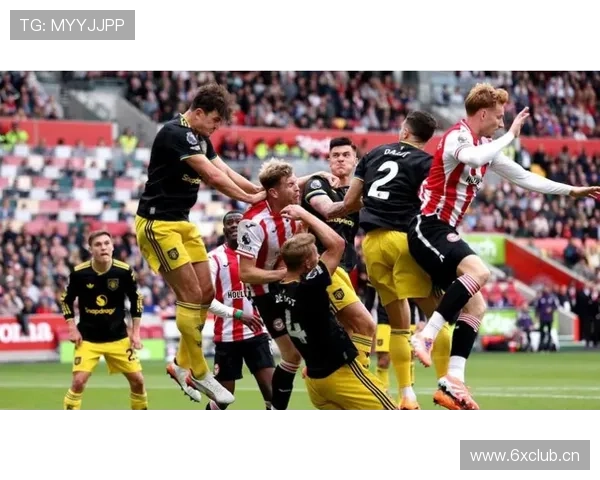 曼联更衣室矛盾问题持续显现,对球队赛季稳定性与竞争格局形成制约 曼联更衣室矛盾问题持续显现,对球队赛季稳定性与竞争格局形成制约