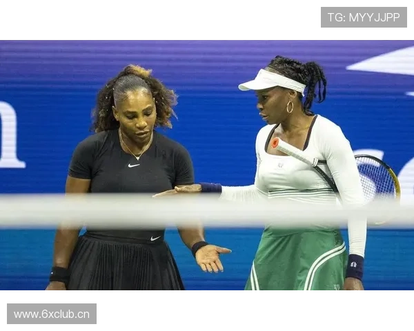 维纳斯·威廉姆斯在家练球的地板是纯手工橡木，还带温控