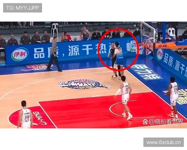 篮球比赛中投篮犯规的判定标准与常见类型解析